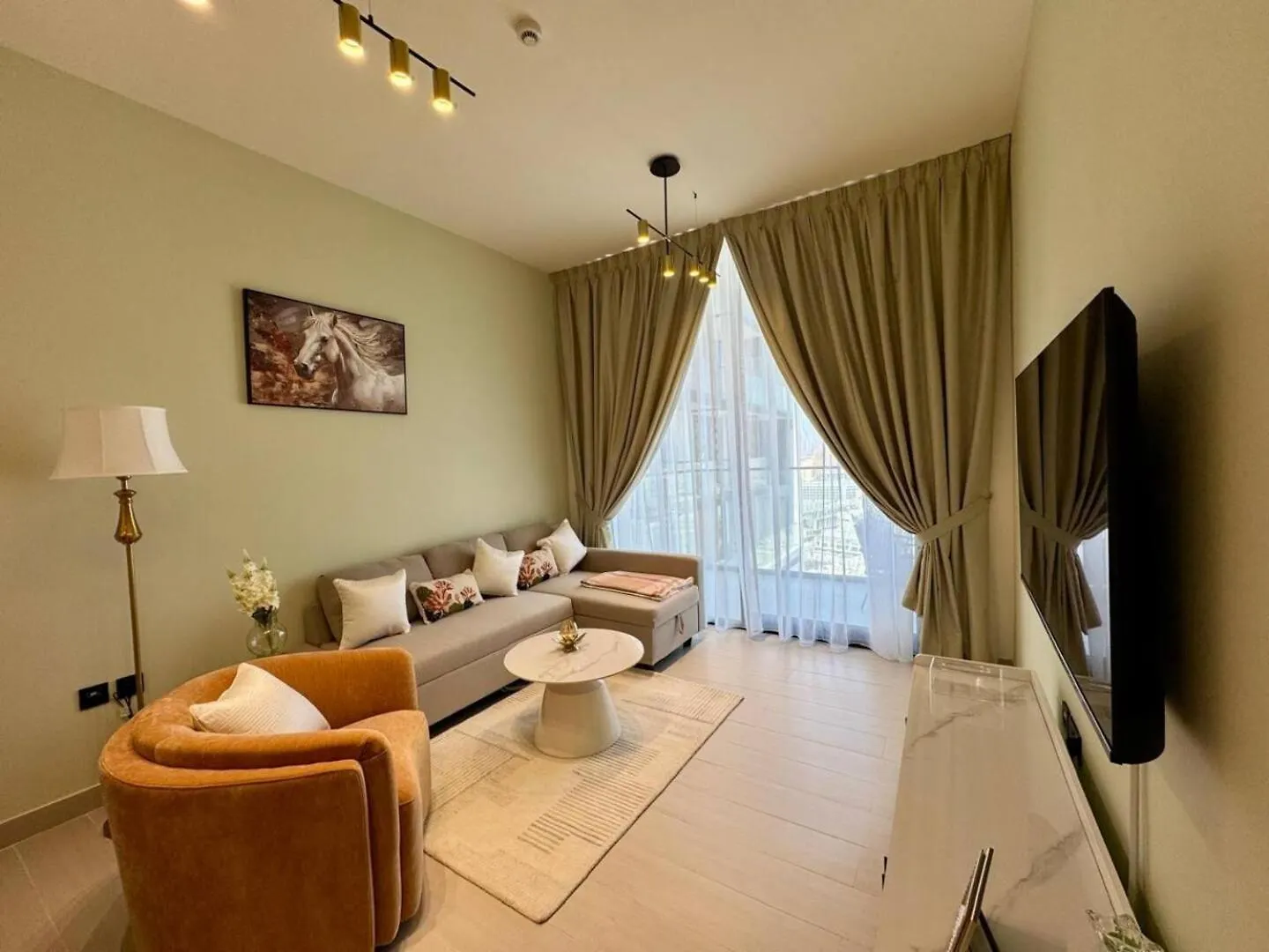 Stylish 1Br In Jvc With Pool View Apartment Dubai